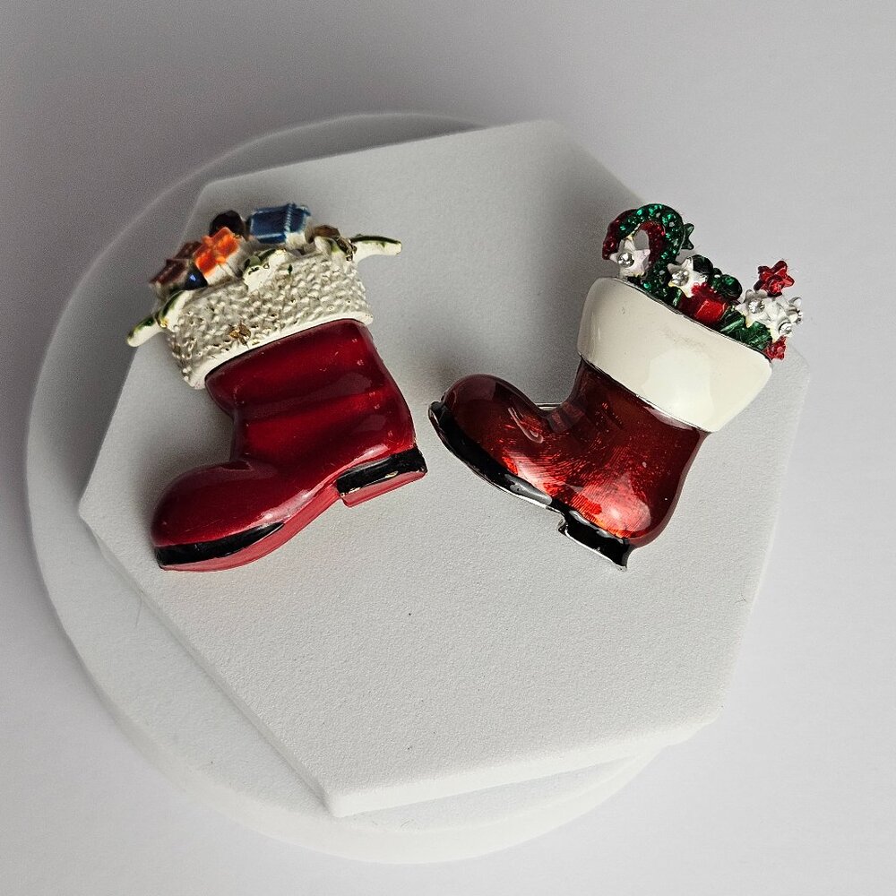 Vtg Christmas Boot & Stocking Brooch Set Signed ART & L-S Enamel Holiday Pins